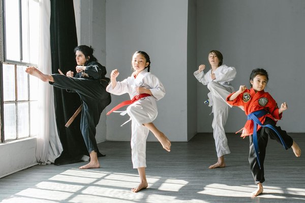 Quels sont les exercices de flexibilité les plus efficaces pour les pratiquants de Taekwondo?